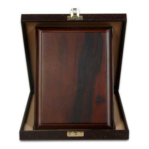 Deri Kutulu Ahşap Plaket 15x20 Dik - 
