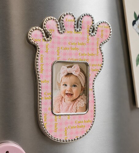 Pembe Ayak Bebek Magnet Çerçevesi - 1